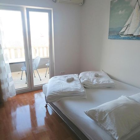 Apartments Dinko Duće 외부 사진